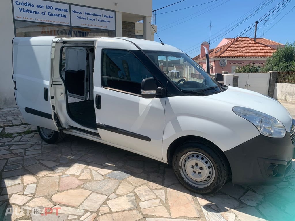 Opel Combo 1.3 CDTi L1H1 — fotografia 10