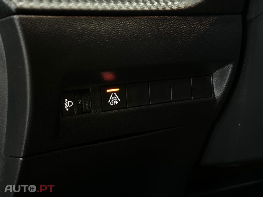 Peugeot 2008 1.2 PureTech Allure Pack EAT8