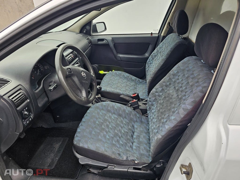 Opel Astra 1.7 DTi