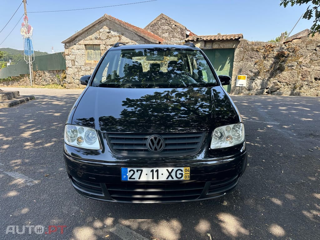 Volkswagen Touran 1.9 TDi Highline EC 7L