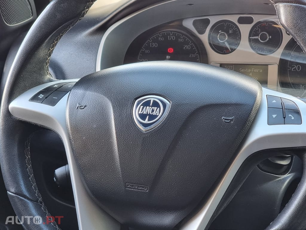 Lancia Delta 1.6 M-Jet Oro