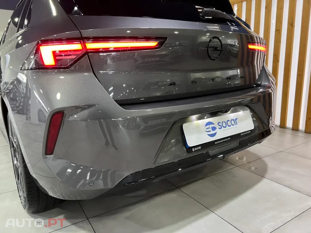 Opel Astra 1.5 D GS Aut.