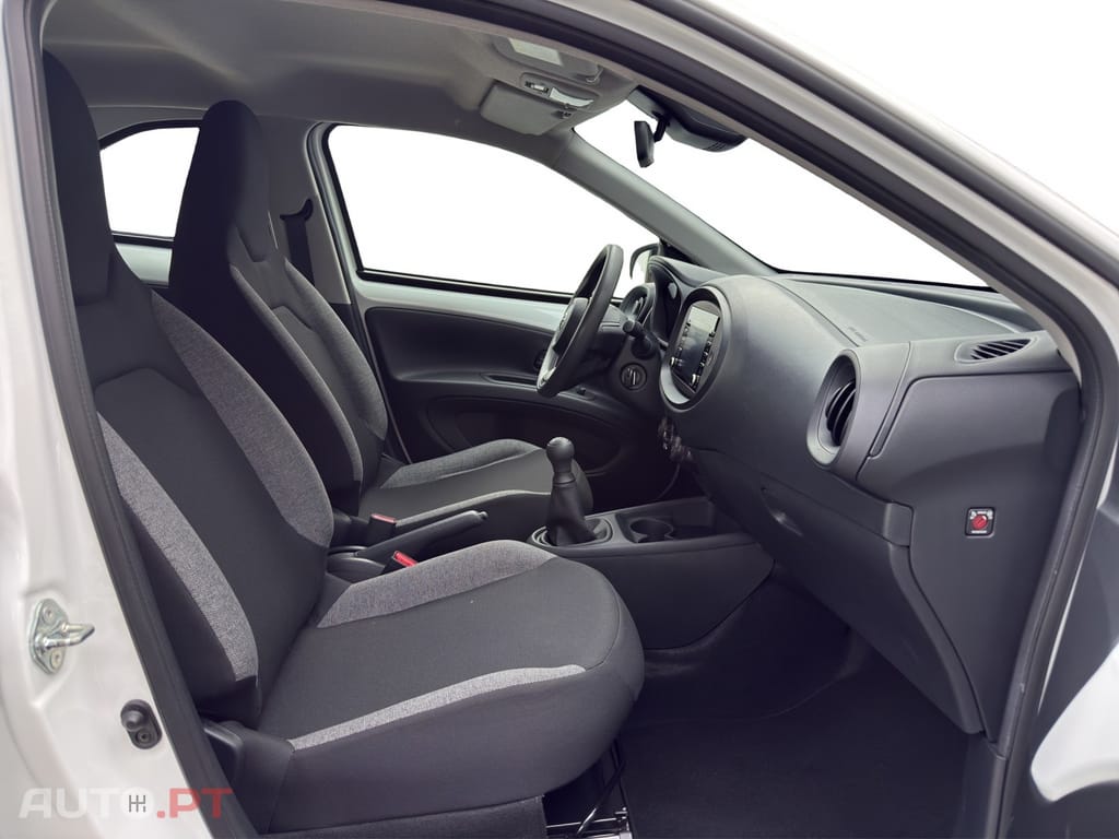 Toyota Aygo X Standard