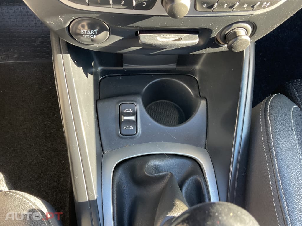 Renault Mégane Coupe 1.5 dCi Dynamique