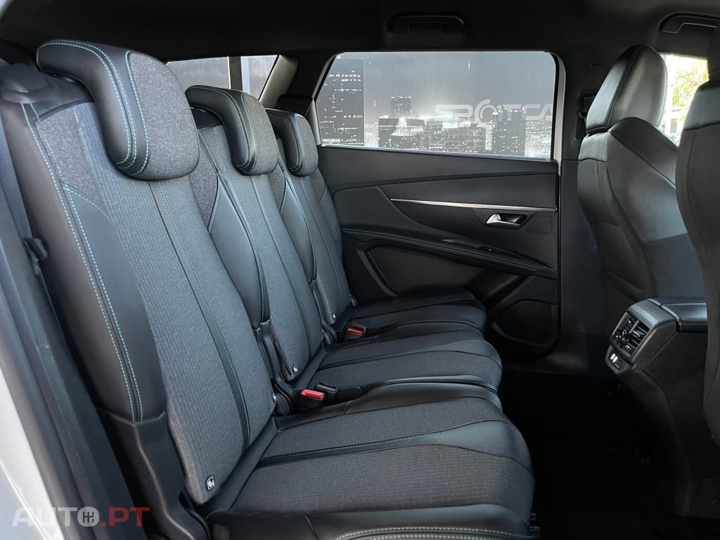 Peugeot 5008 1.2 PureTech Allure Pack EAT8