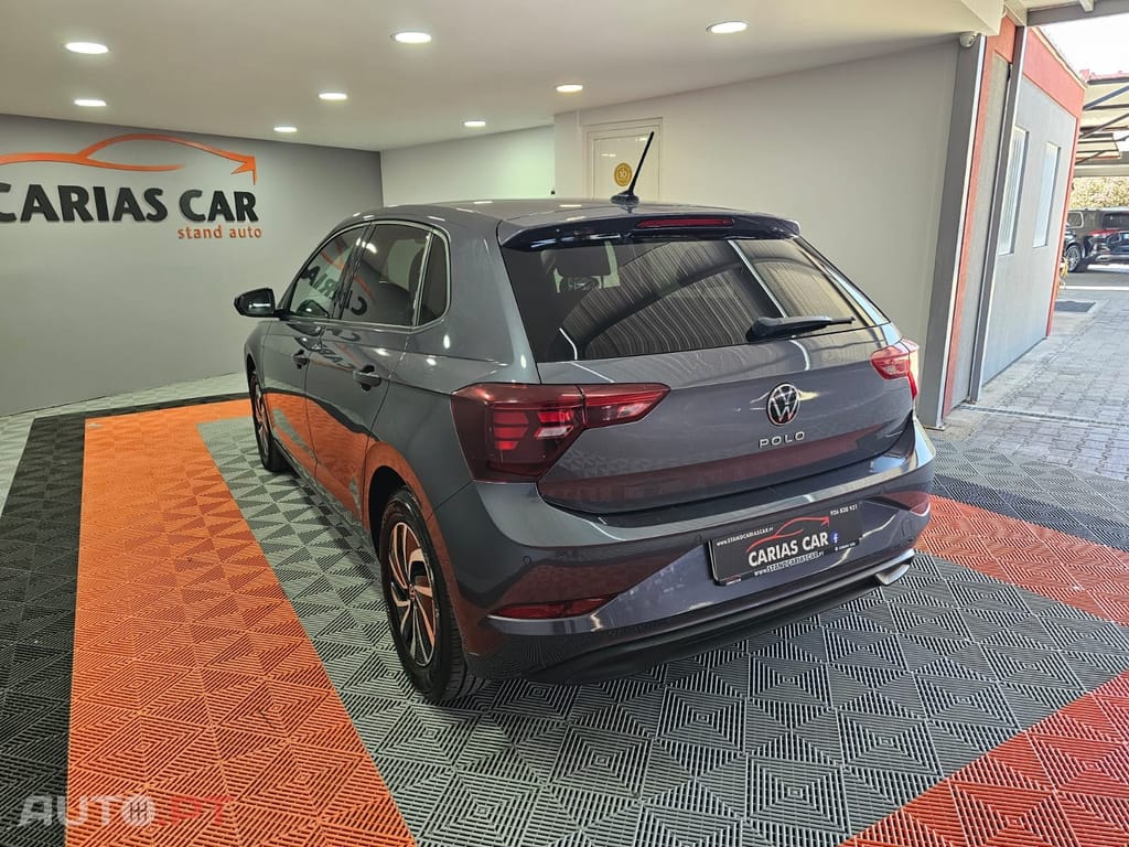 Volkswagen Polo 1.0 TSI Urban DSG