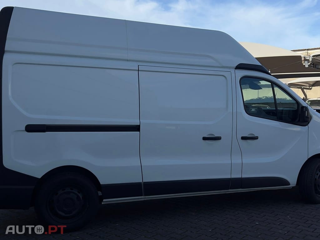 Renault Trafic 2.0 Blue dCi L2 Grand Intens