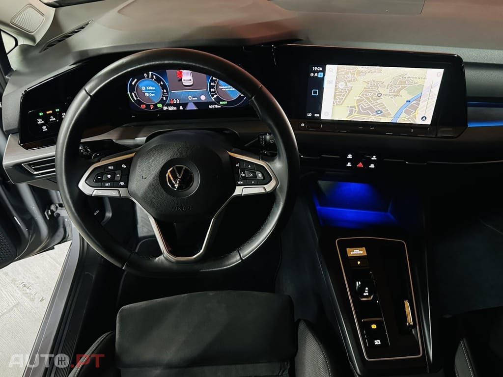 Volkswagen Golf 1.4 TSI e-Hybrid DSG