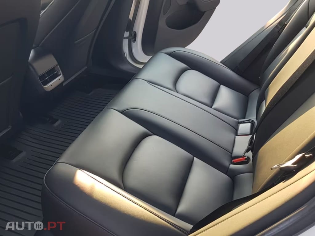Tesla Model 3 Performance Dual AWD 93,5 %  I.V.A DEDUTIVEL
