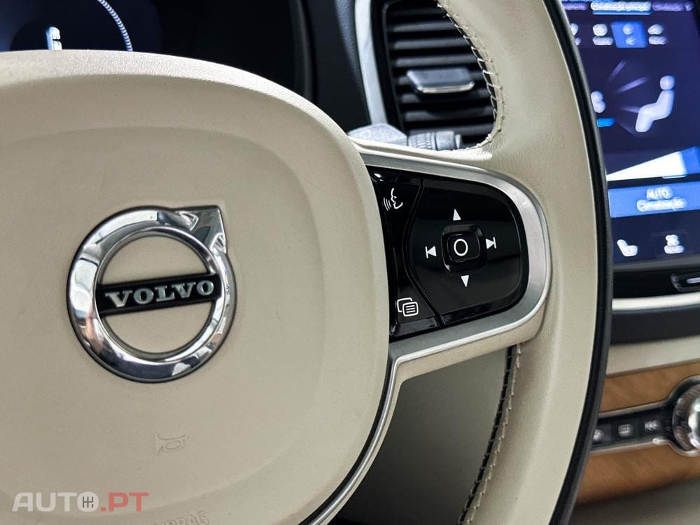 Volvo XC90 T8 AWD Twin Engine Geartronic Inscription