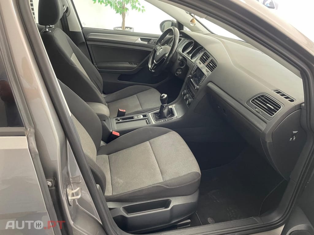 Volkswagen Golf Variant 1.6 TDi BlueMotion Confortline