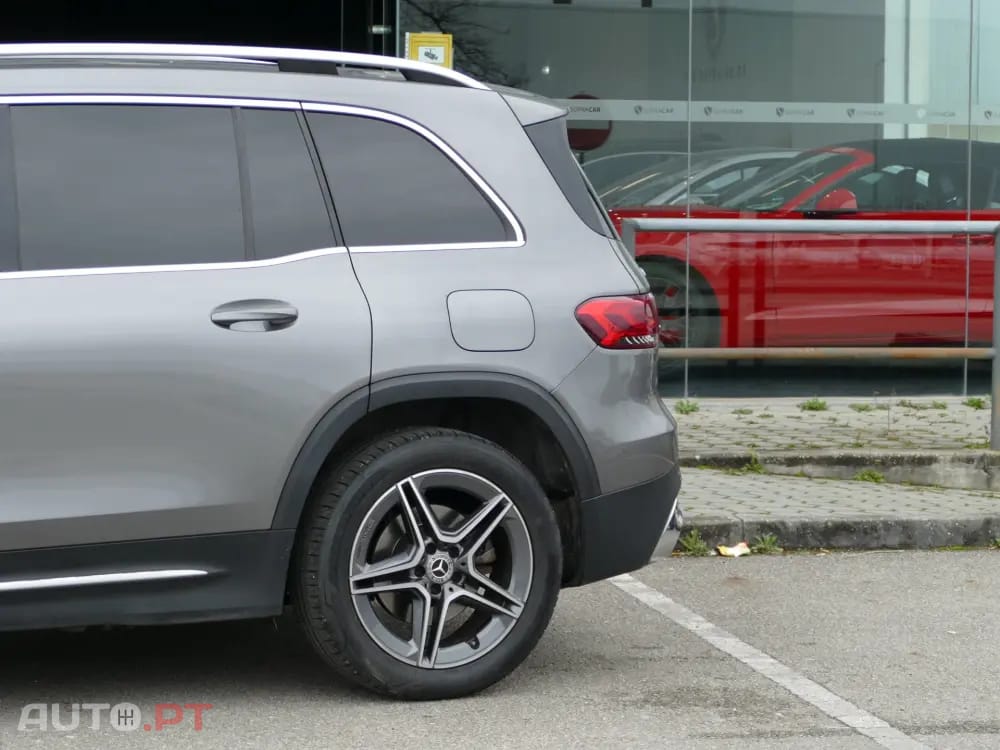 Mercedes-Benz GLB 180 d AMG Line