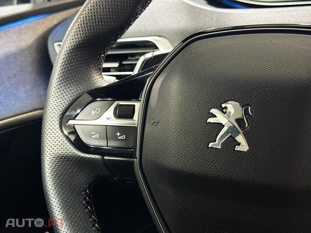 Peugeot 3008 1.6 Hybrid GT Pack e-EAT8