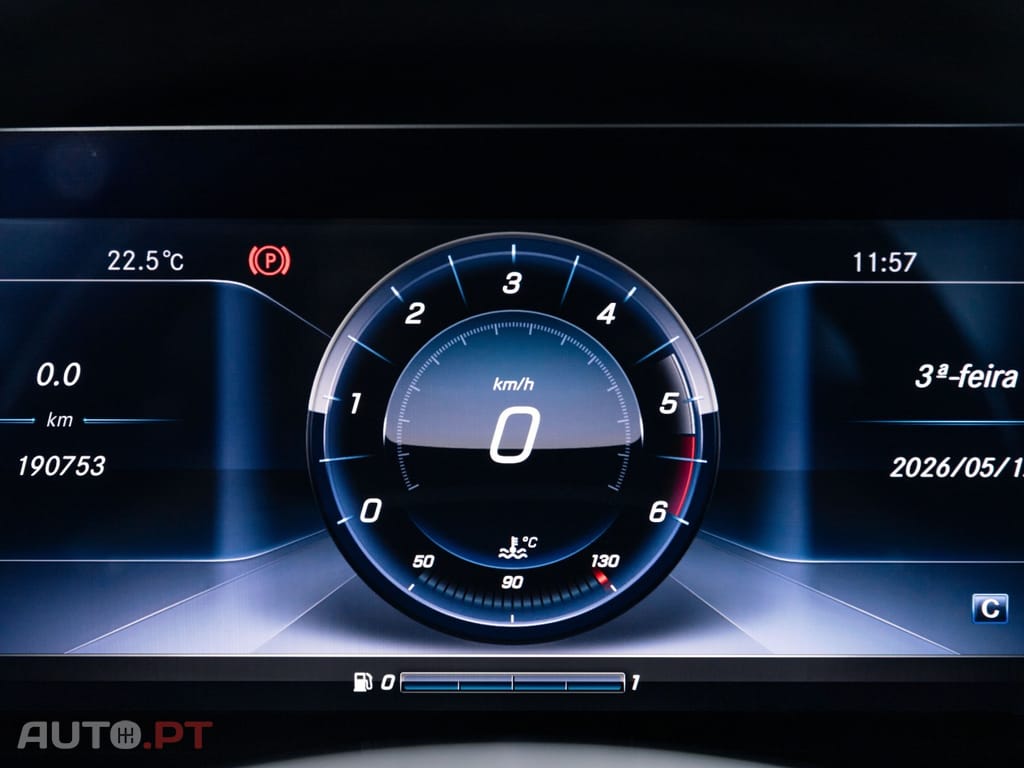 Mercedes-Benz E 220 d AMG Line