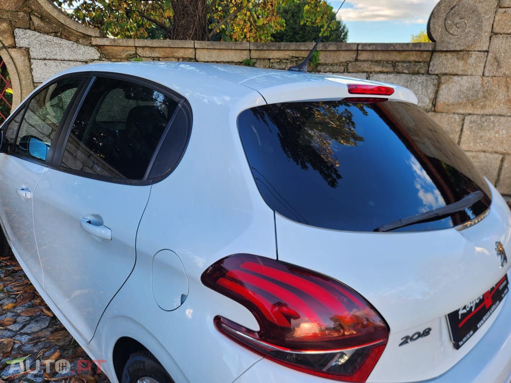 Peugeot 208 1.2 PureTech Style