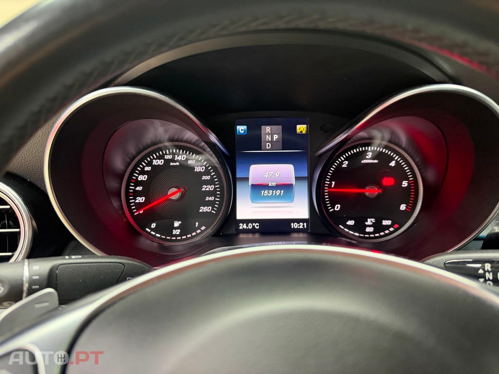 Mercedes-Benz C 220 d AMG Line 9G- Tronic