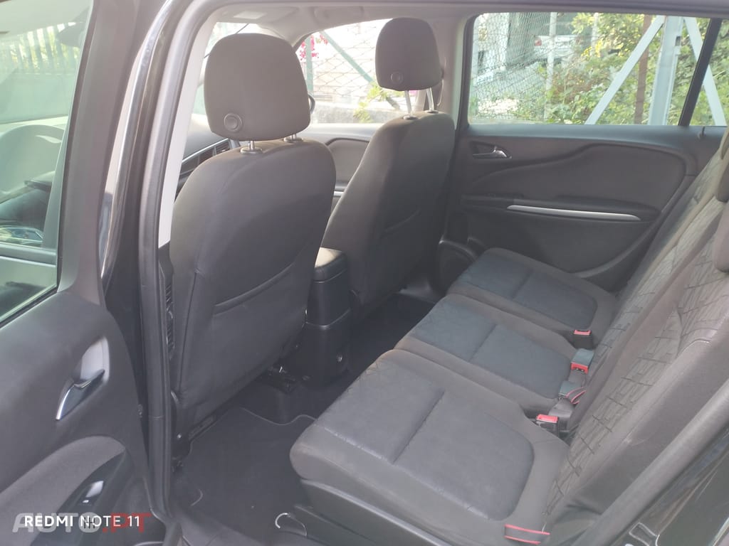 Opel Zafira Life 120 anos