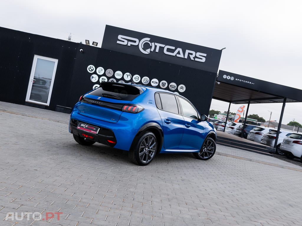 Peugeot E-208 50 kWh GT