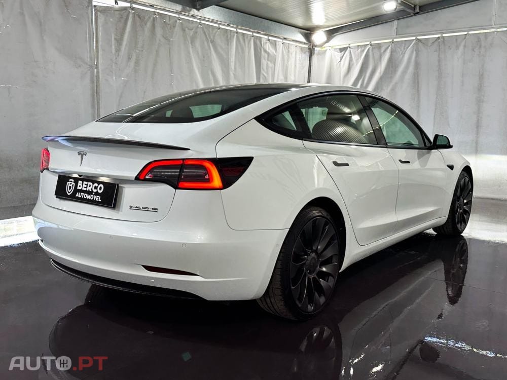 Tesla Model 3 Performance AWD