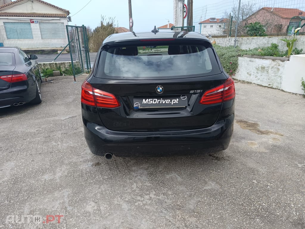 BMW 218 i Coupe Line Sport