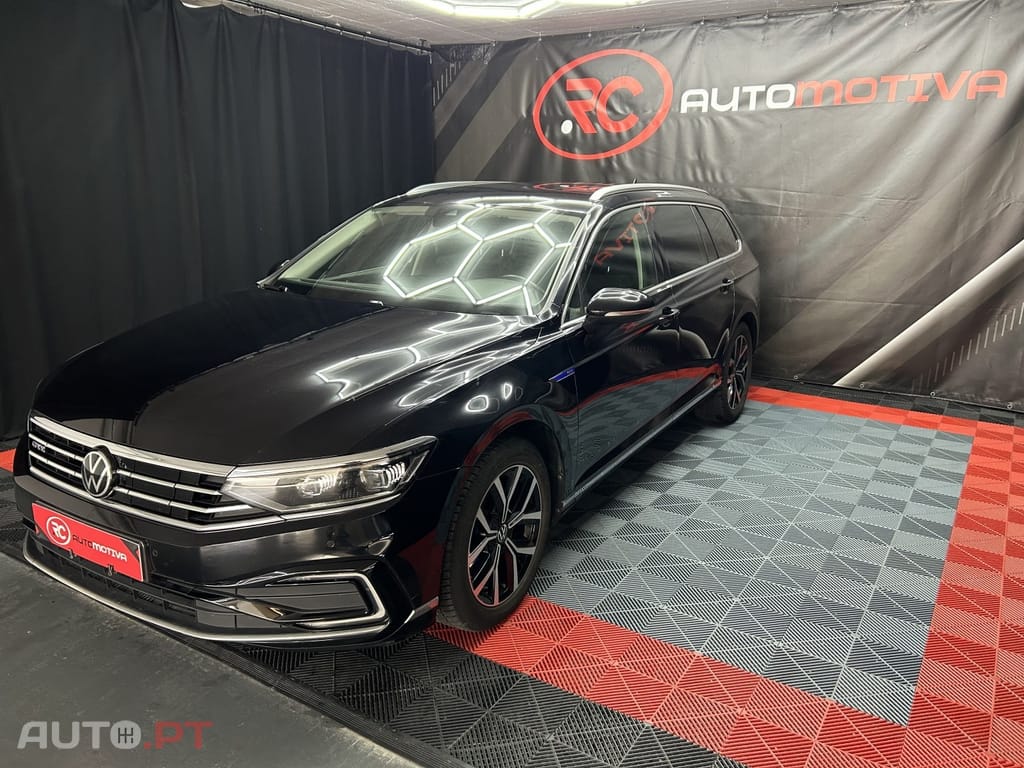 Volkswagen Passat Variant 1.5 TSI eHybrid Business DSG