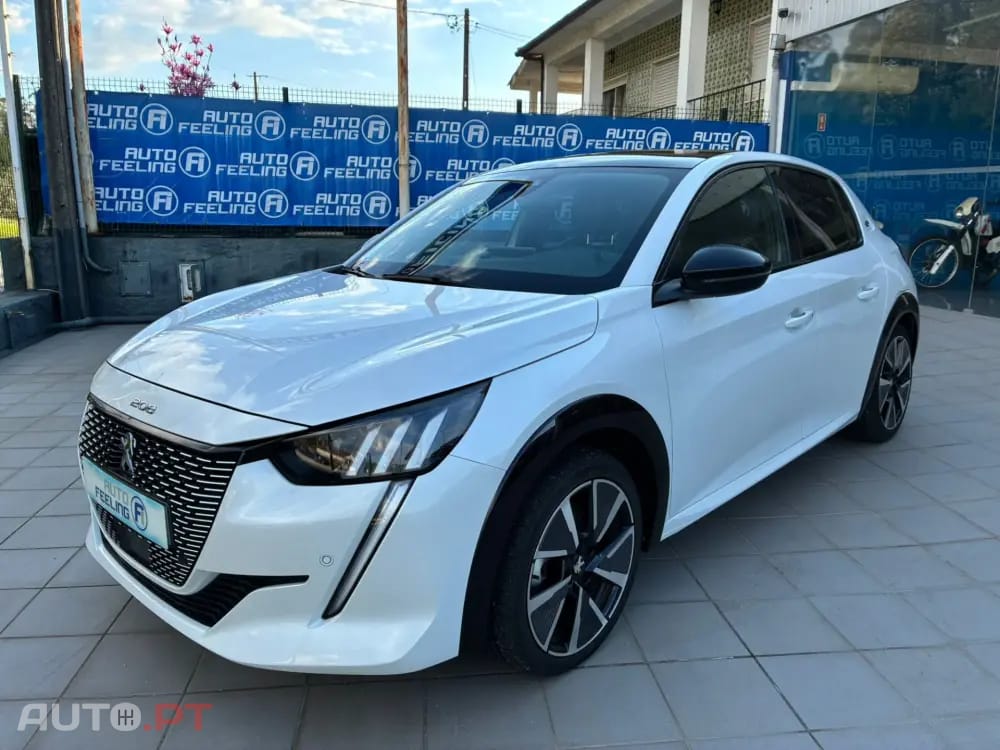 Peugeot E-208 50 kWh GT Line