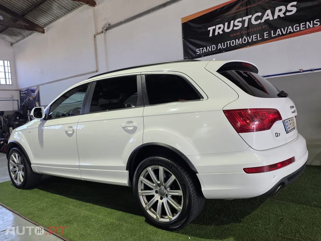 Audi Q7 3.0 V6 TDi quattro S-line Tiptronic