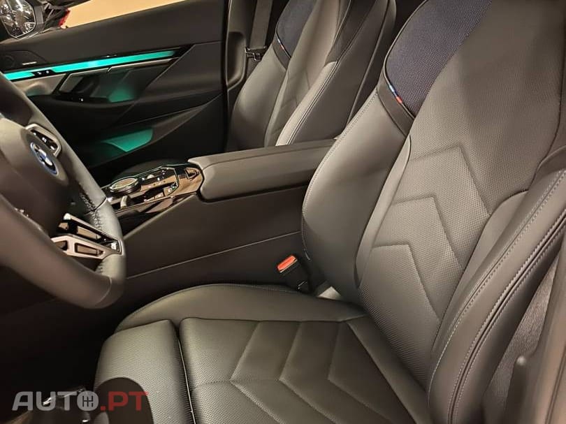 BMW 530 e Pack Desportivo M