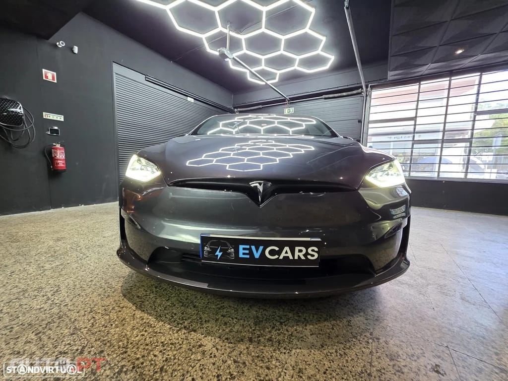 Tesla Model X Plaid AWD