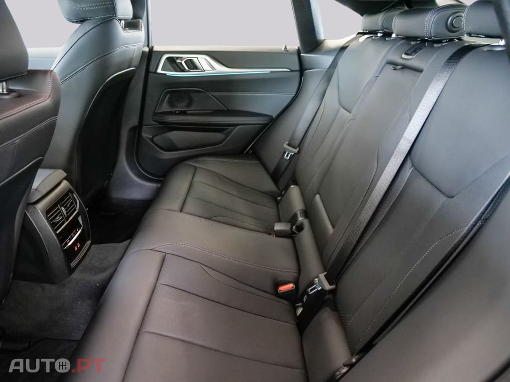BMW i4 eDrive35 M-Sport I.V.A DEDUTIVEL