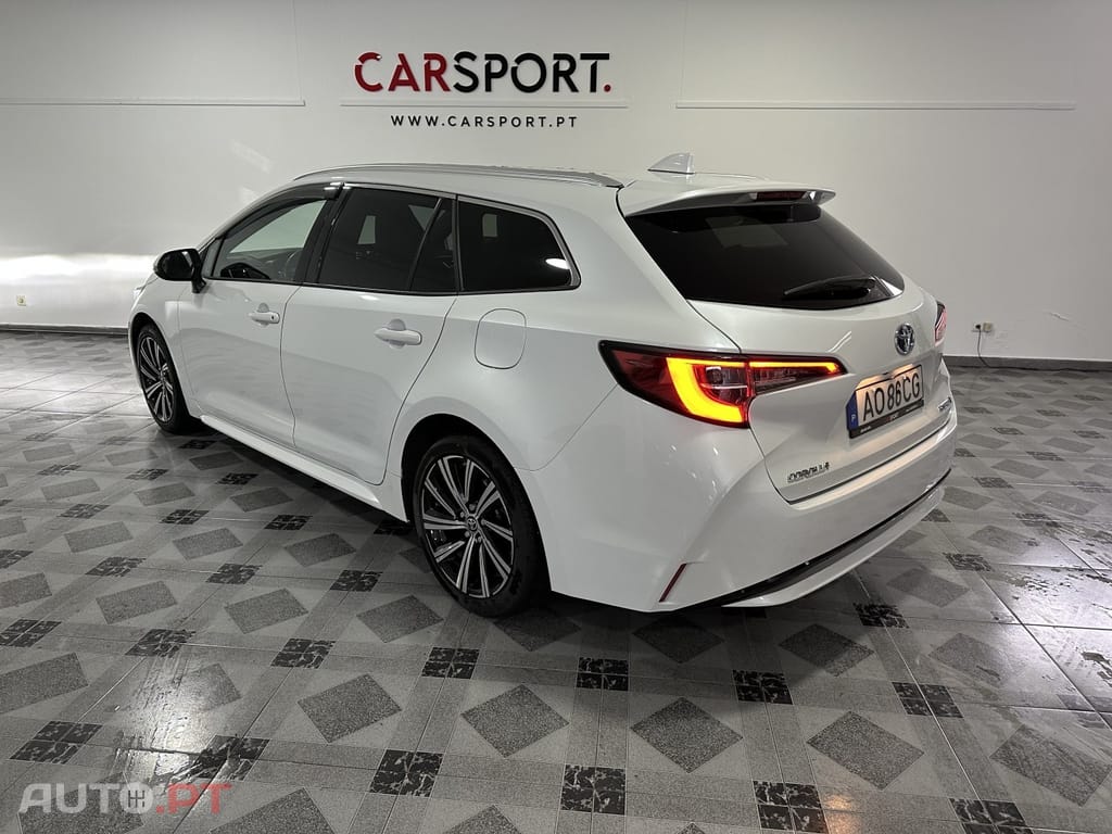 Toyota Corolla 1.8 Hybrid Exclusive
