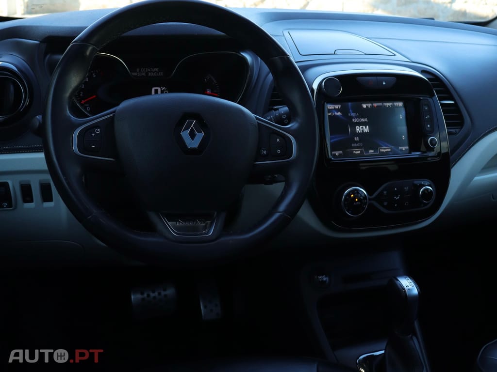 Renault Captur 1.3 TCe Initiale Paris EDC