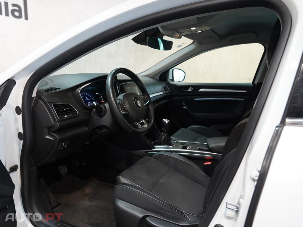 Renault Mégane Sport Tourer 1.5 Blue dCi Intens