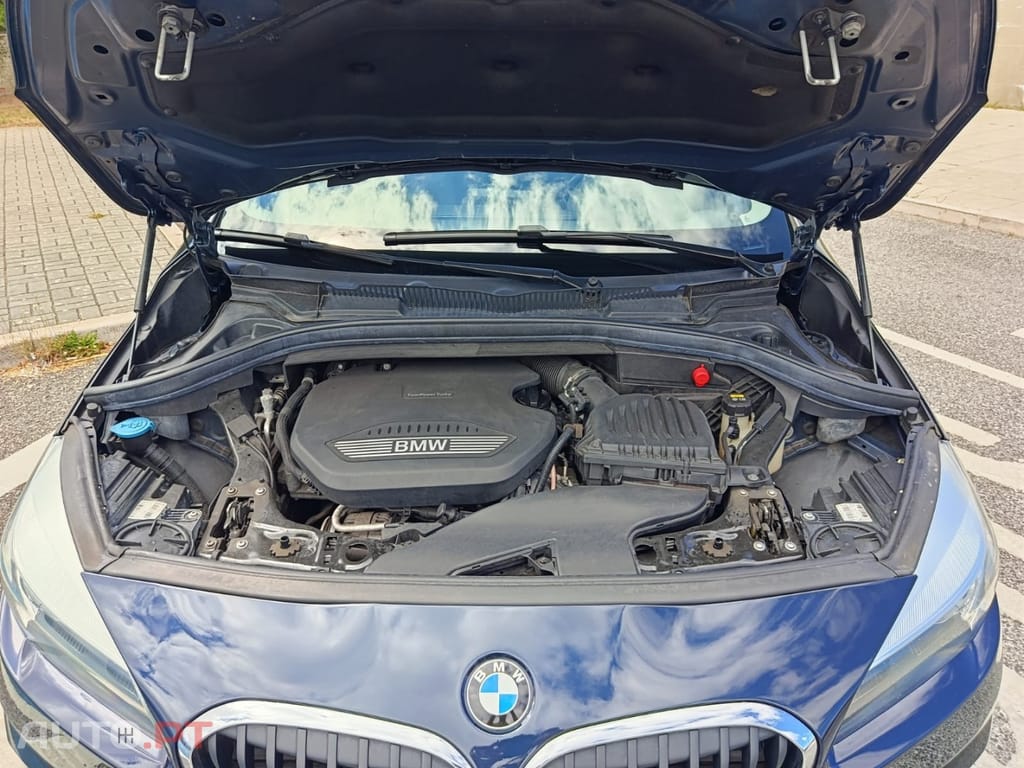 BMW 216 d 7L Advantage Auto
