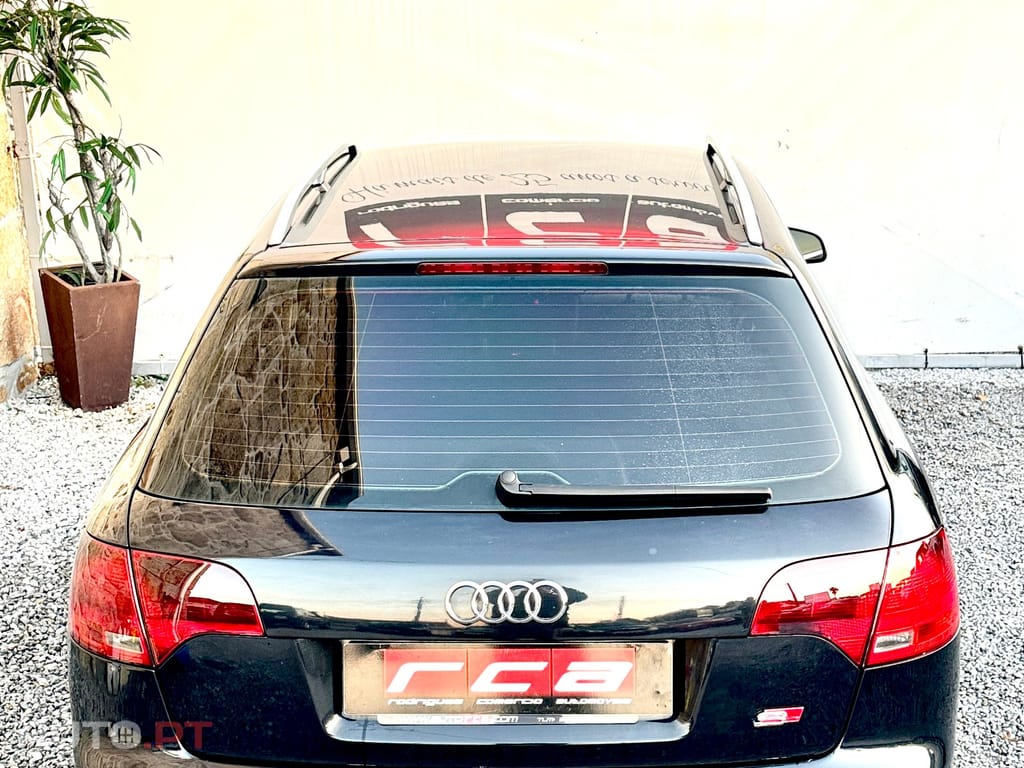 Audi A4 Avant 2.0 TDi S-line