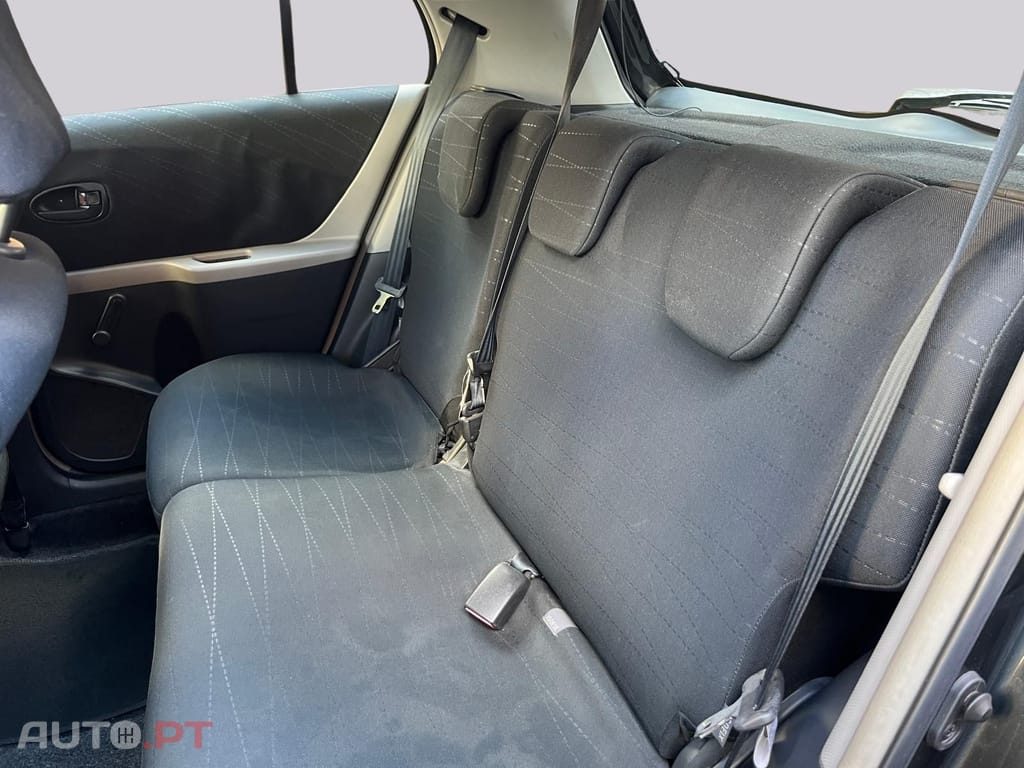 Toyota Yaris 1.4D 4D
