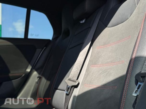 Mercedes-Benz CLA 250 e Shooting Brake AMG Line