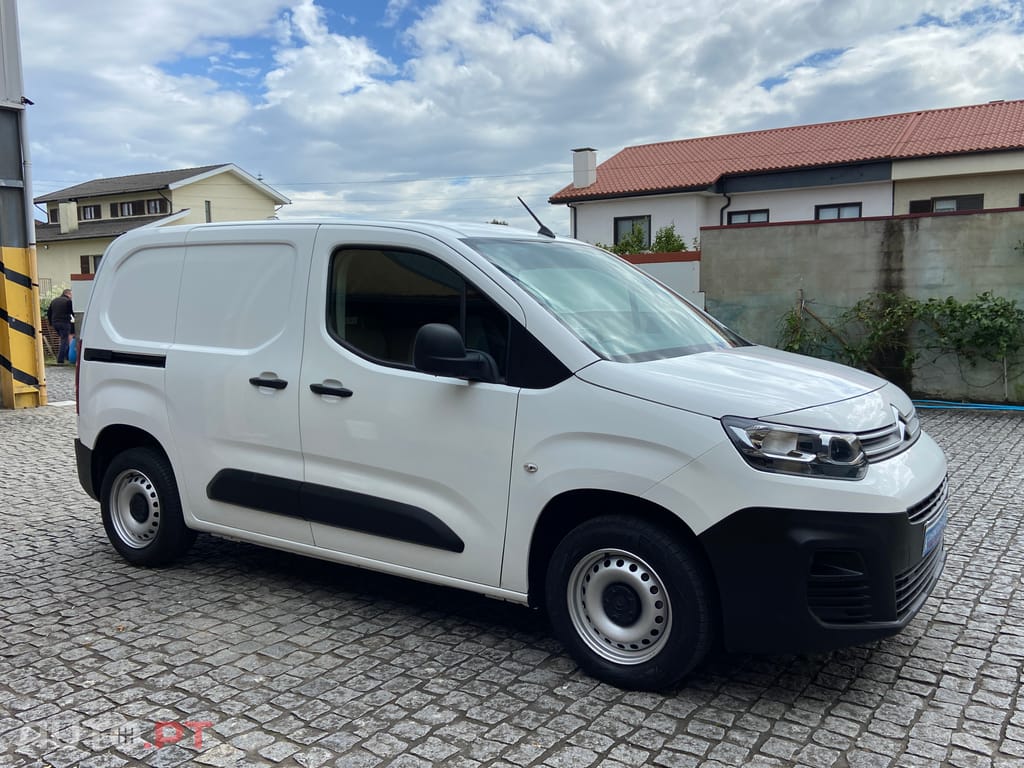 Citroen Berlingo 1.6 HDI  100cv CarPlay Nacional