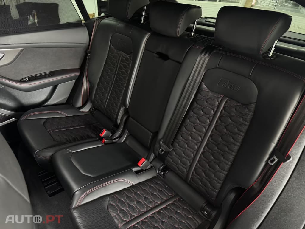 Audi RSQ8 4.0 TFSi quattro Matrix