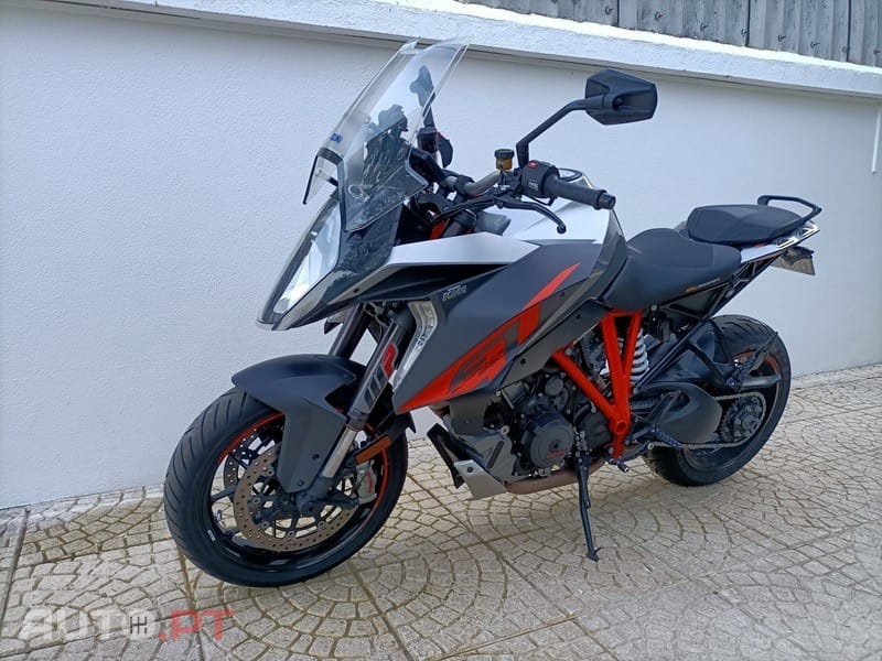 KTM Superduke GT 1290 ABS 172CV