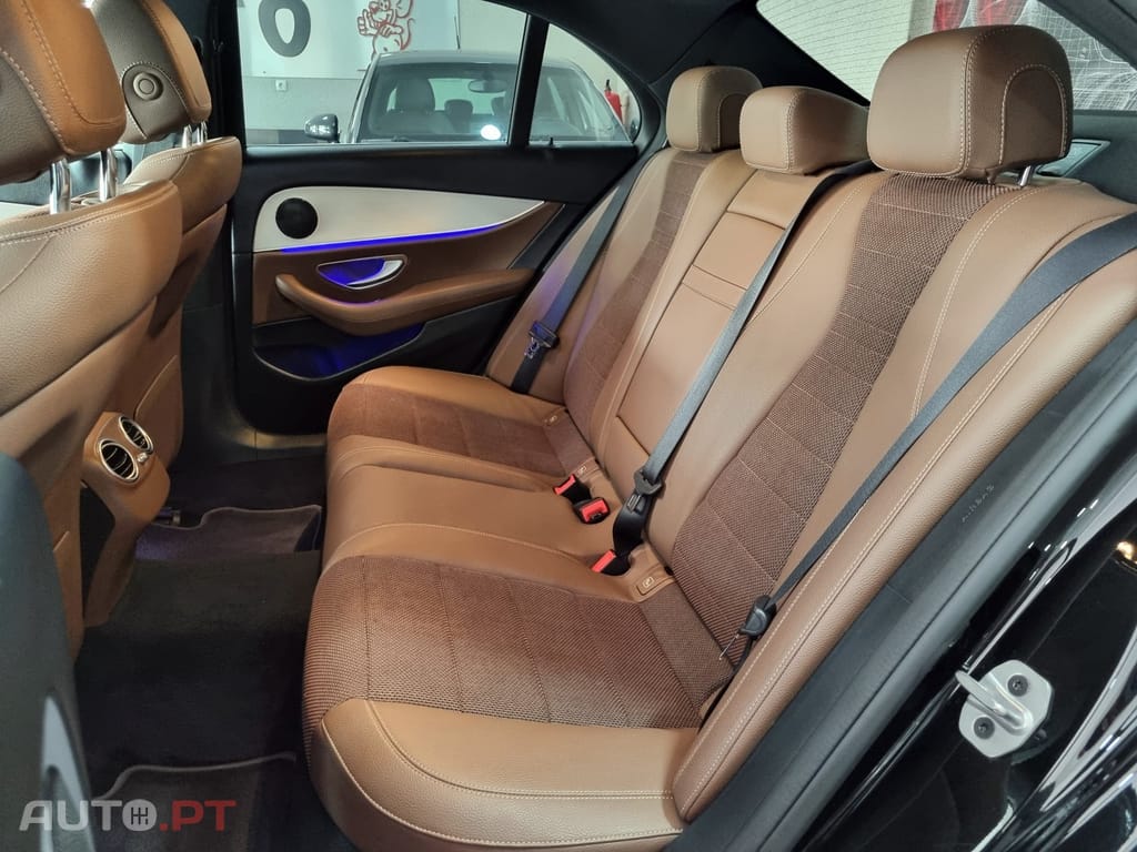 Mercedes-Benz E 300 De Avantgarde