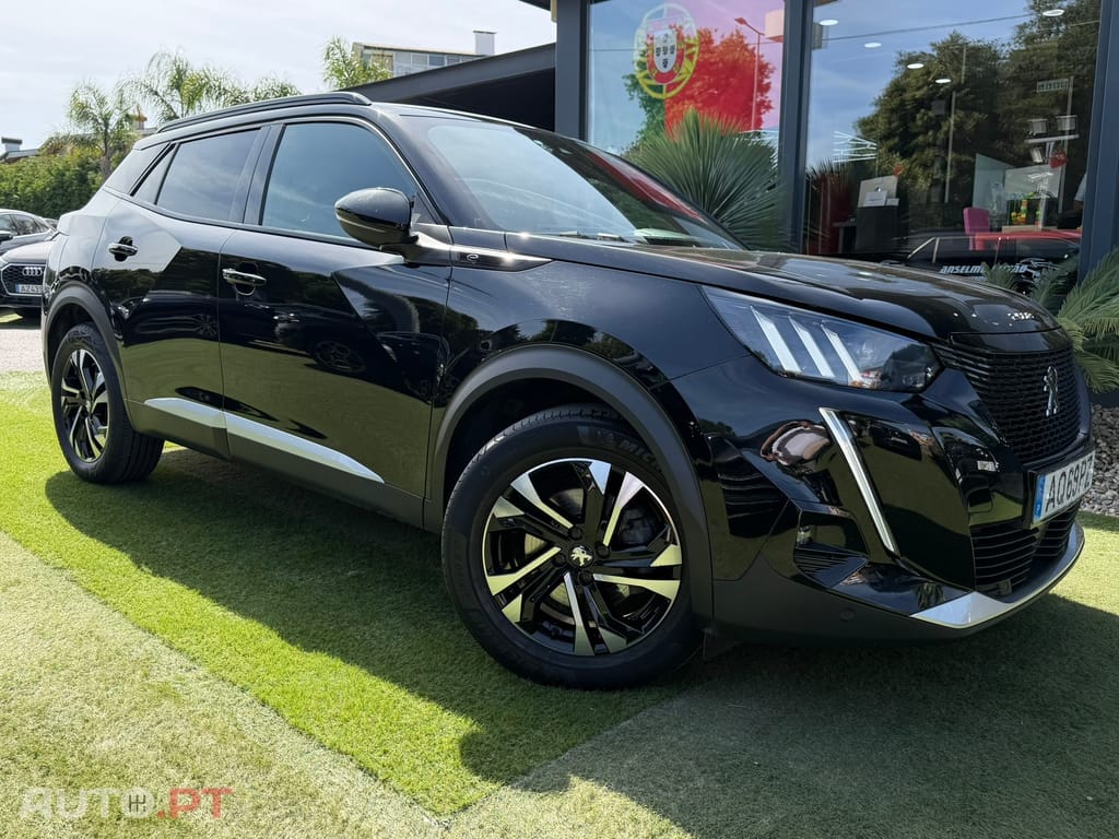 Peugeot E-2008 50 kWh GT