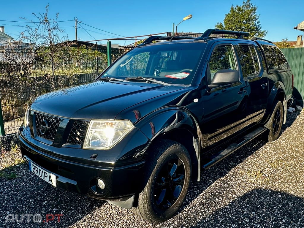 Nissan Navara 2.5 dCi CD LE Premium