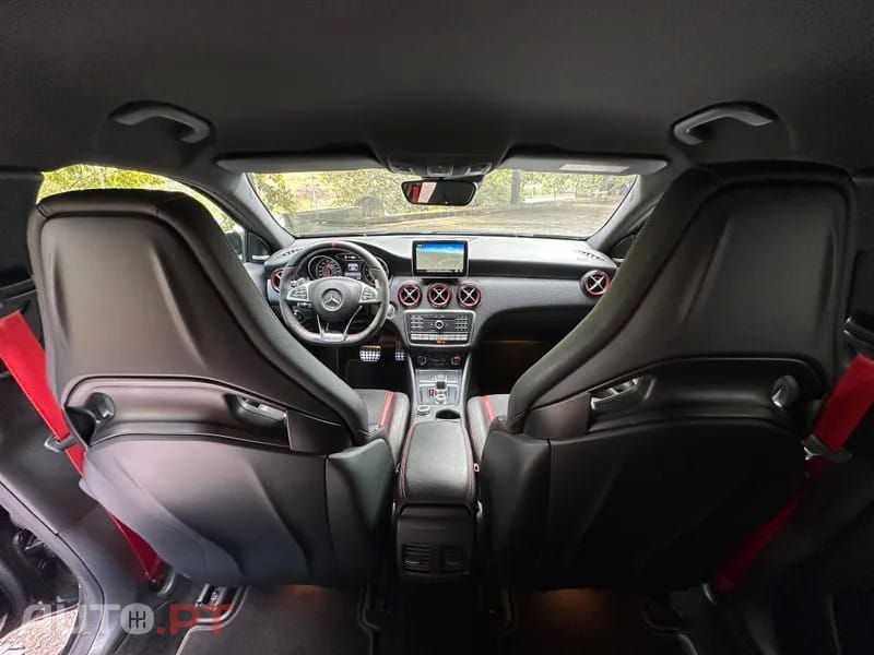 Mercedes-Benz A 45 AMG 4-Matic