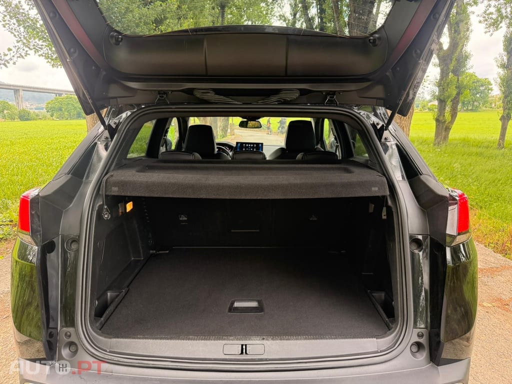 Peugeot 3008 1.2 PureTech Allure Pack EAT8