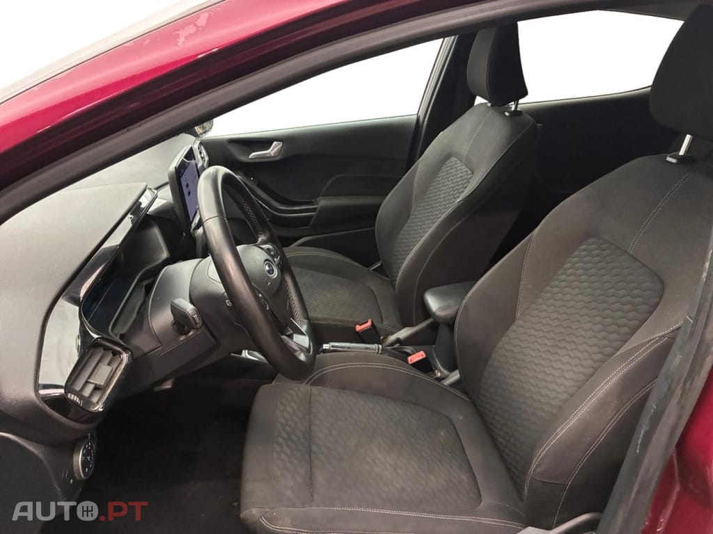 Ford Fiesta 1.0 Ecoboost mHEV Titanium Business