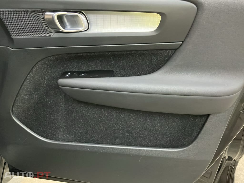 Volvo XC40 1.5 T5 PHEV Core