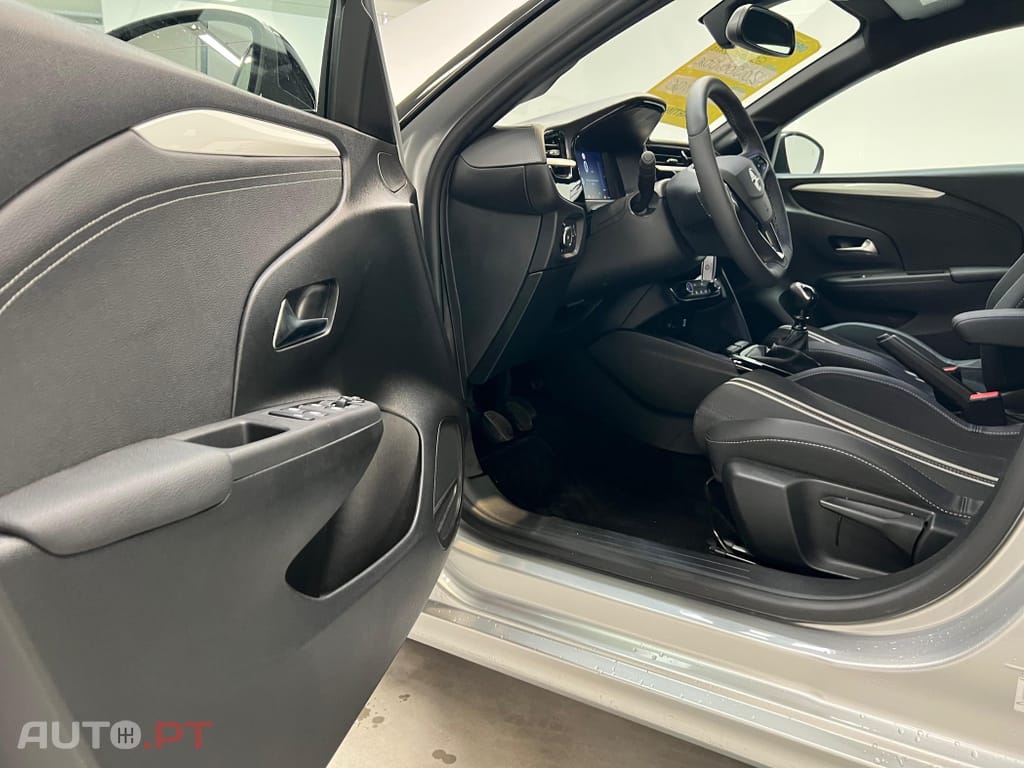 Opel Corsa 1.2 T GS