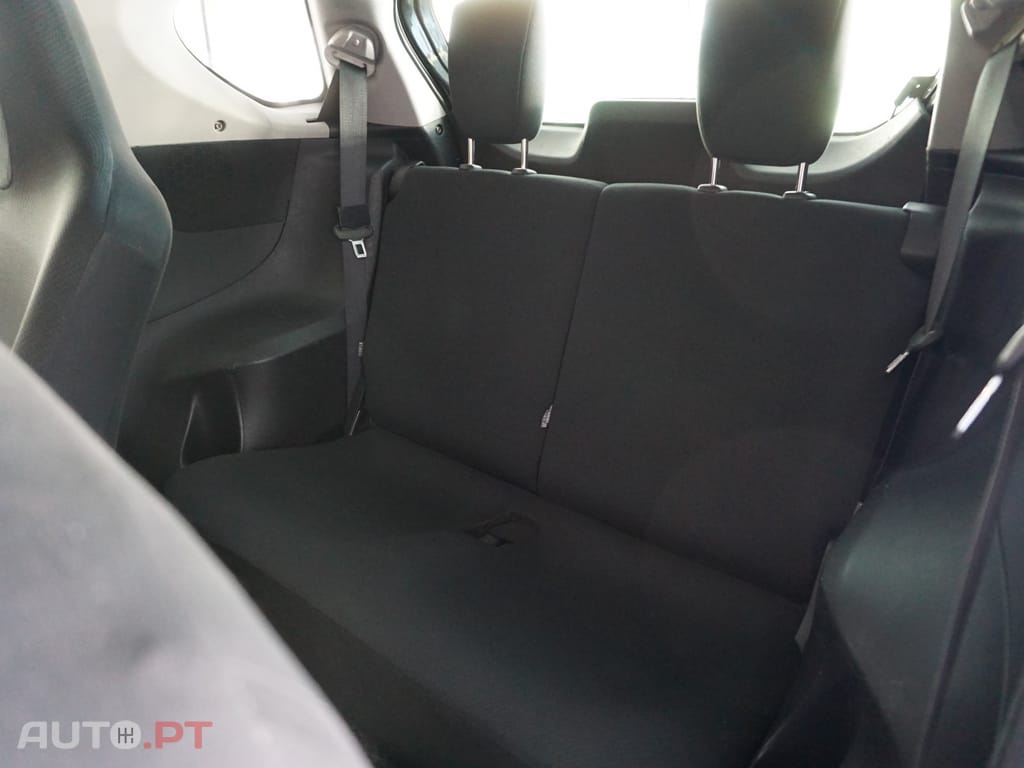 Toyota iQ 1.0 VVT-i 2 MultiDrive NAVI+Bluetooth