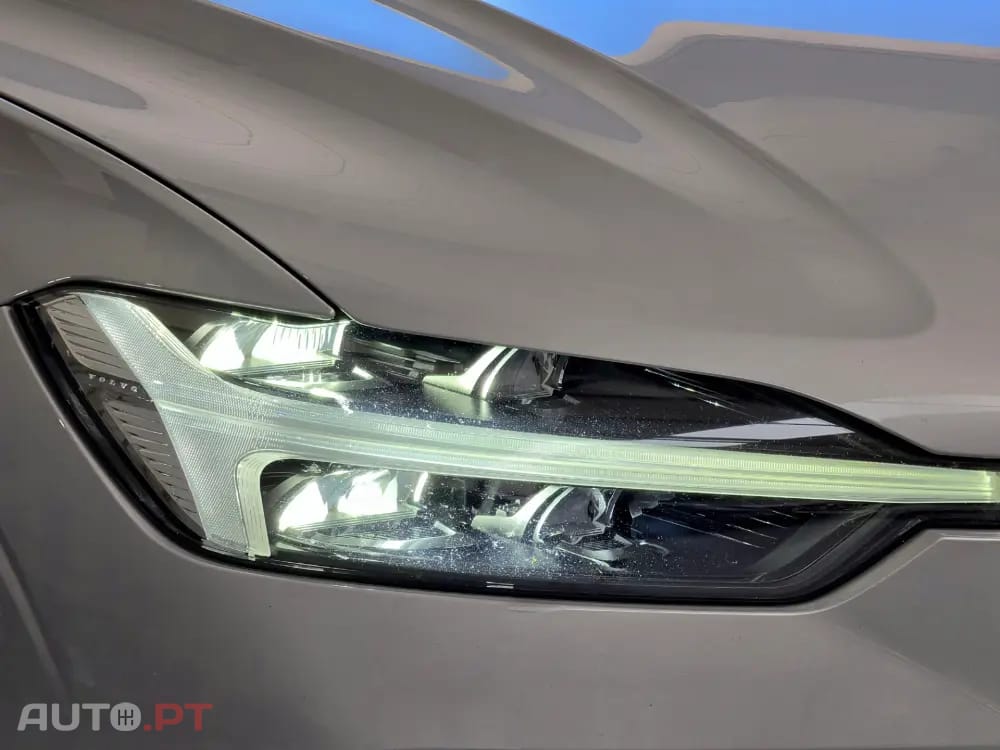 Volvo XC60 2.0 T6 PHEV Inscription AWD